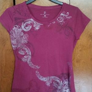 New York & Company Maroon TShirt