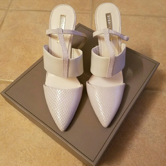 BCBGMAXAZRIA Shoes - Picture 3 of 3