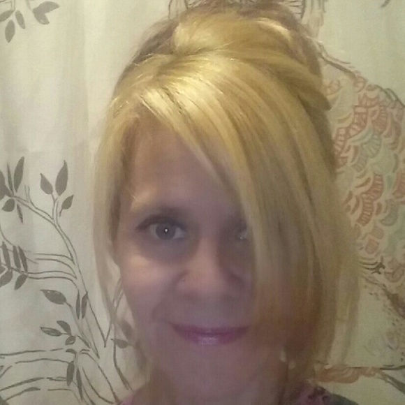 Meet your Posher, Kimberly