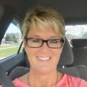 Meet your Posher, April