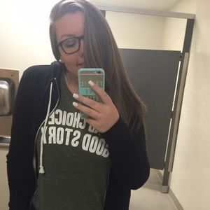 Meet your Posher, Ashley