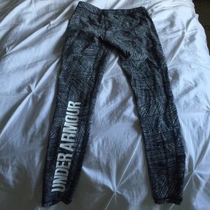 Under Armour patterned leggings