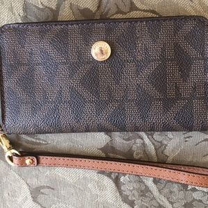 Michael Kors wallet