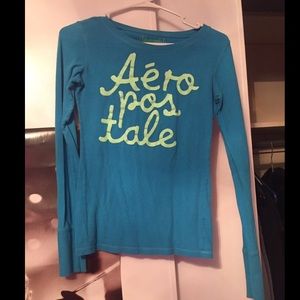 Small Aéropostale Long sleeve tee