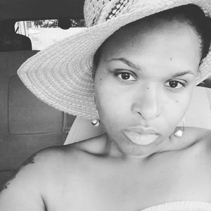 Meet your Posher, Lashonna