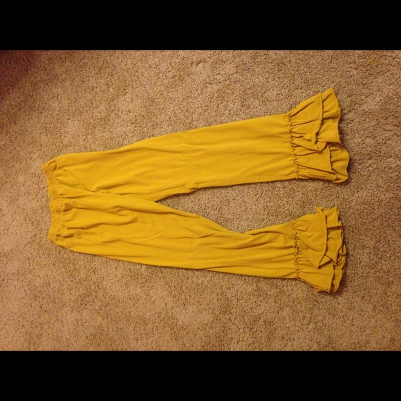 Ruffle Bottom Pants