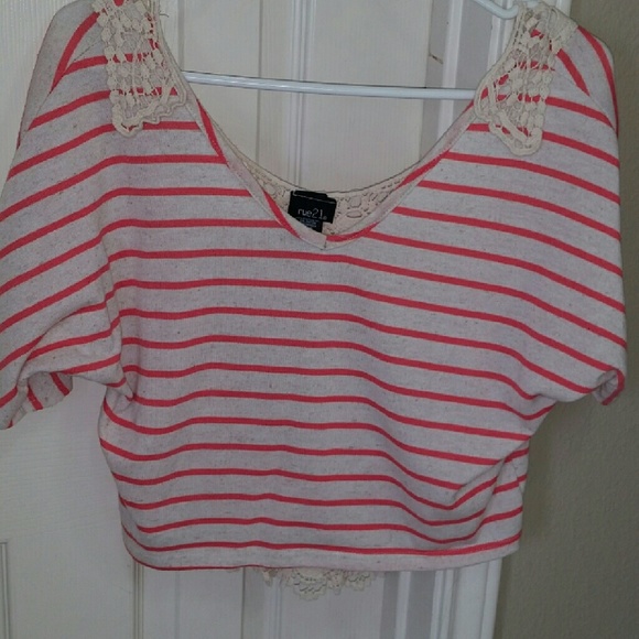 Pink and cream dolman crop top - Picture 3 of 3
