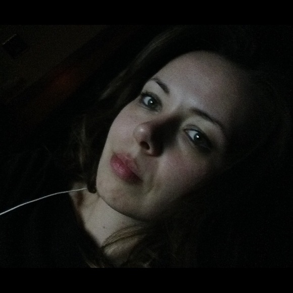 Meet your Posher, Anna