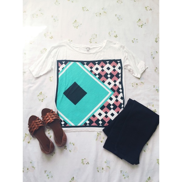 🔴J. Crew Printed Tee