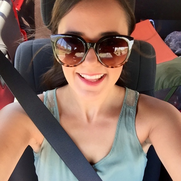 Meet your Posher, Kate - Picture 4 of 4