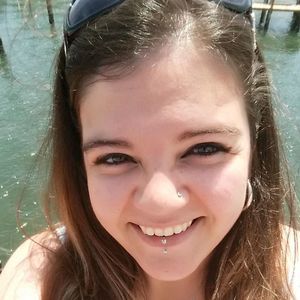 Meet your Posher, Karina