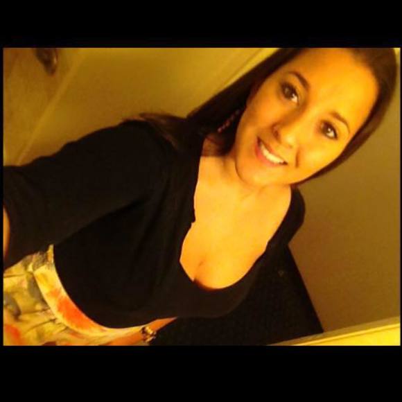 Meet your Posher, Cristina