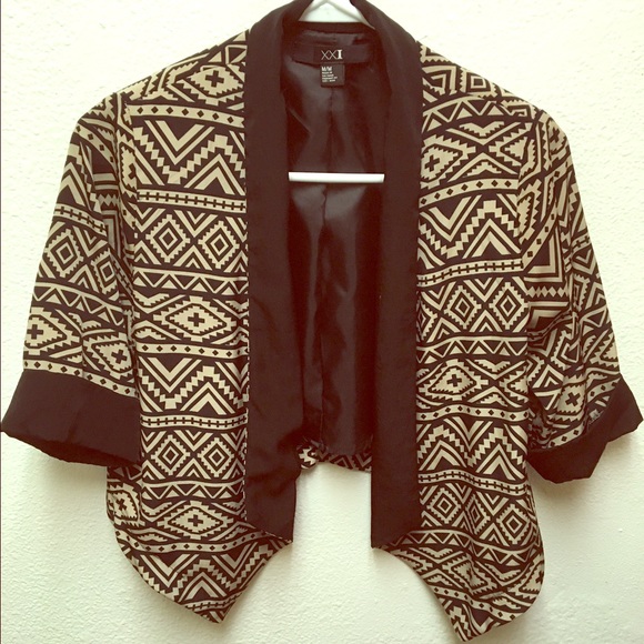 Tribal pattern cropped jacket