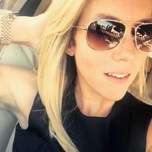 Meet your Posher, Laurie