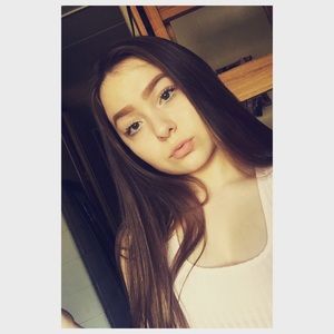 Meet your Posher, Mariko