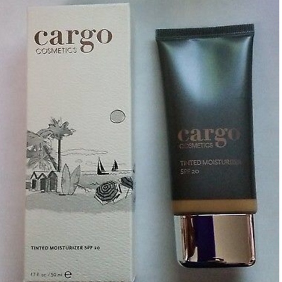 🌸CARGO TINTED MOISTURIZER NUDE-SPF 20🌸