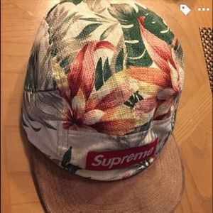 Supreme 5 panel