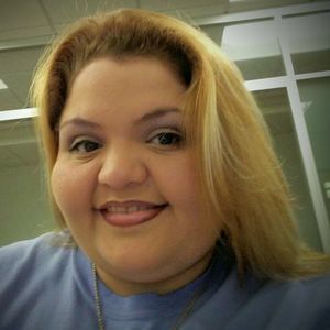 Meet your Posher, Isela