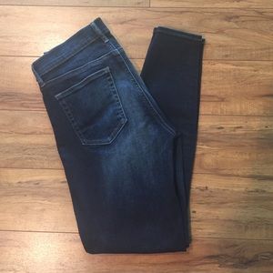 Gap destroyed skinny jeans