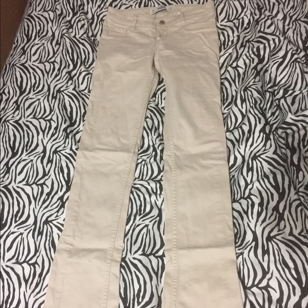 Hollister tan boot cut jeans size 1