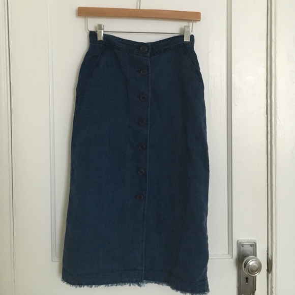 Aritzia Wilfred Lorient Skirt