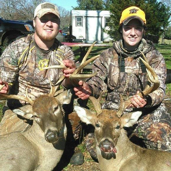 Meet your Posher, Emily - Picture 1 of 1