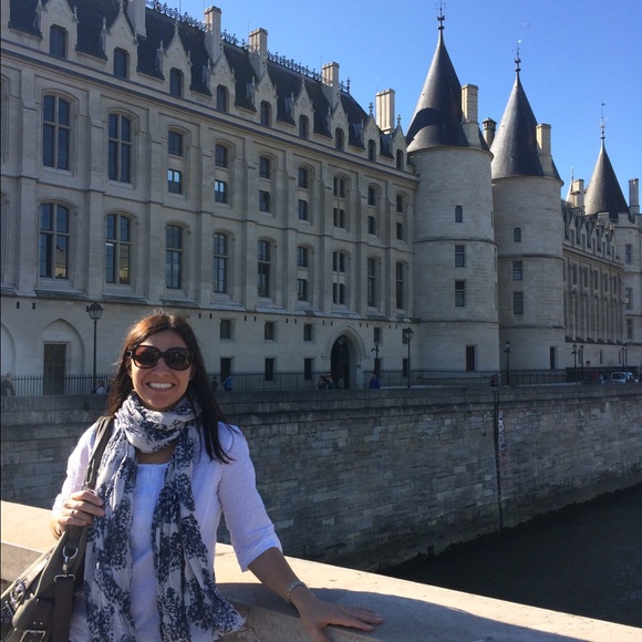 Meet your Posher, Fabiana