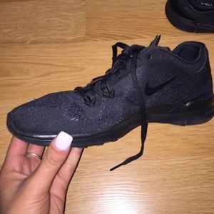 Black Nike Free Size 9