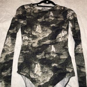 H&M Divided fitted open back bodysuit