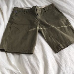 Dark khaki burton shorts