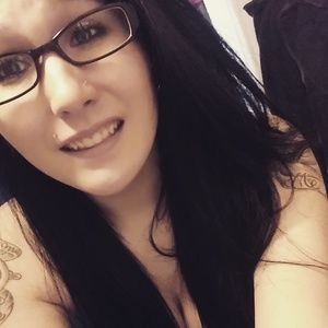 Meet your Posher, Cortnee