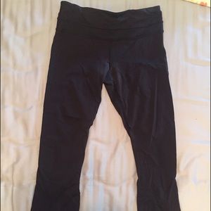 All black running capris