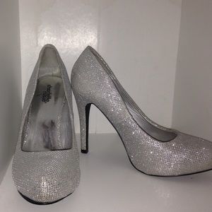 sliver heels