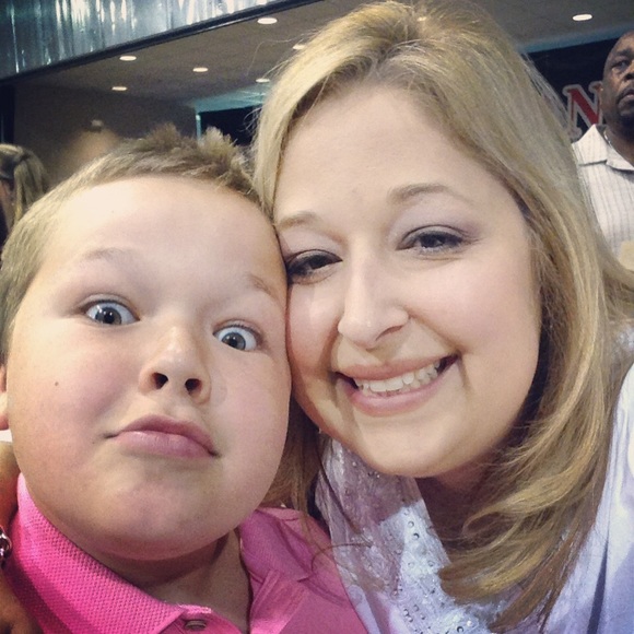 Meet your Posher, Roselynn