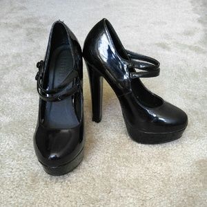 Forever 21 black heels