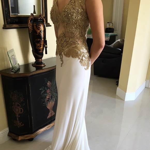 Prom dress