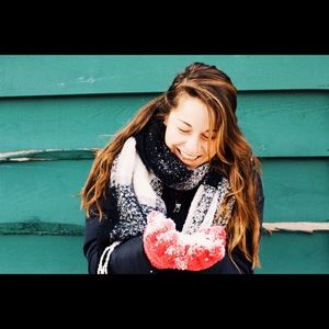 Meet your Posher, Bridgette