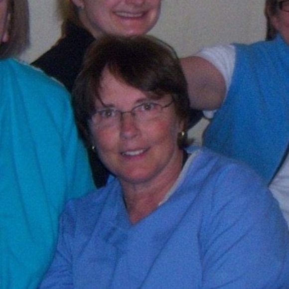 Meet your Posher, Stacie - Picture 1 of 1