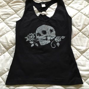 Never Worn Skull Venus Racerback Tank