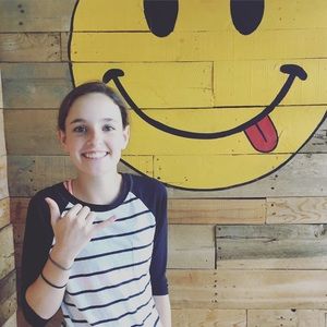 Meet your Posher, Natalie