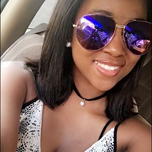 Meet your posher 😁🌸💚