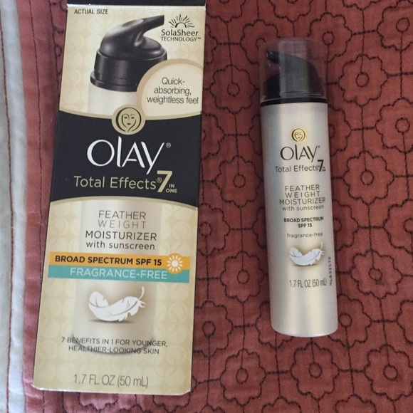 olay featherweight moisturizer