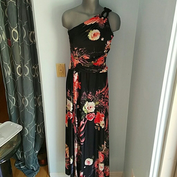 Like New One Shoulder Black & Floral Maxi Dress - Picture 3 of 4