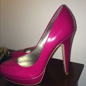 Guess High heels