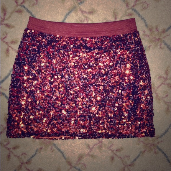 Forever 21 sequined skirt