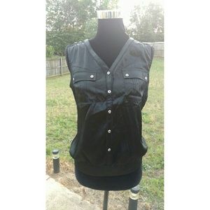 White house Black Market