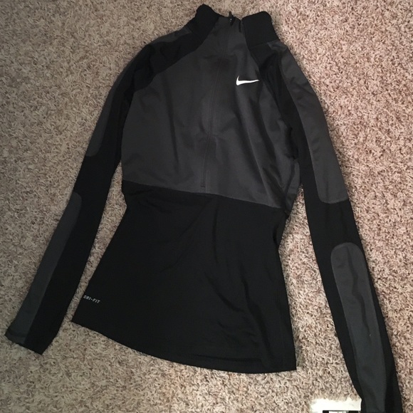 Nike pro Dri-fit half zip pullover