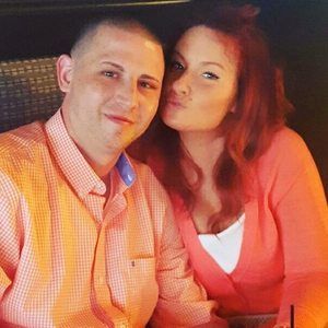 Meet your Posher, Nickie