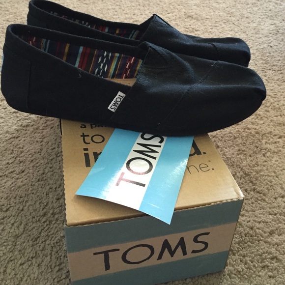 Black toms. Brand new.