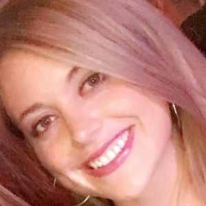 Meet your Posher, Annette